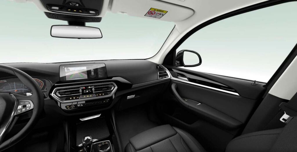 BMW-X4-xDrive-20d-xLine-interior-2