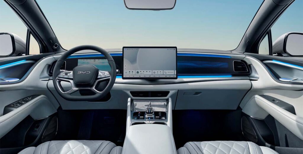 BYD-Sealion-7-Comfort-interior-delantera-1