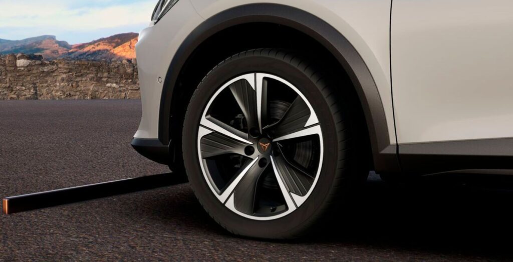 CUPRA-FORMENTOR-1.5-Tech-Edition-150CV-6VL-exterior-detalle