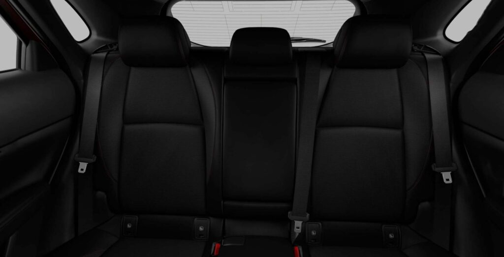 Mazda-CX-30-Homura-interior-trasera-1