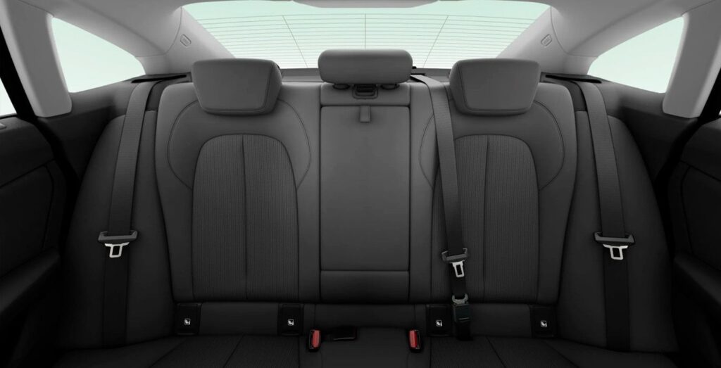 BMW-Serie-2-Gran-Coupe-218dA-interior-trasera