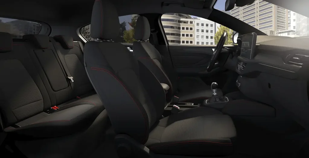 Ford-Focus-ST-Line-X-1.0T-EcoBoost-MHEV-125CV-interior-delantera-II