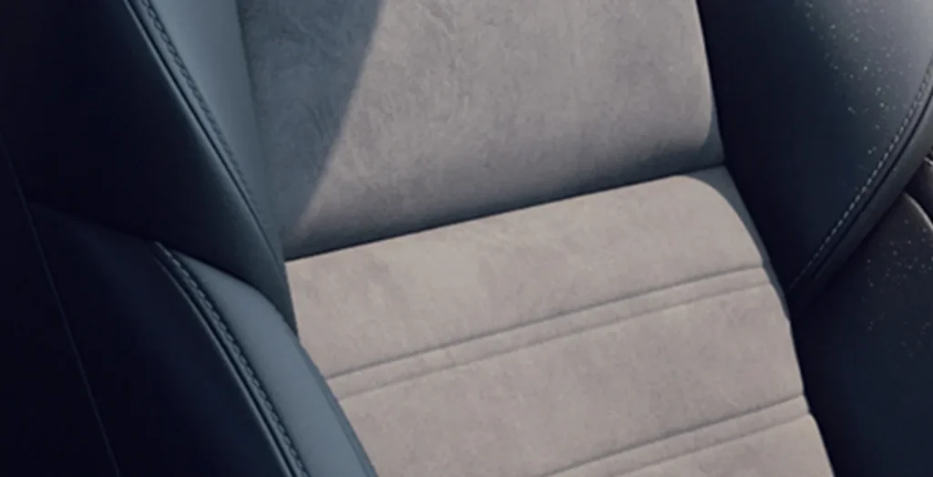 Mitsubishi-Outlander-PHEV-Kaiteki-4WD-306CV-tapiceria